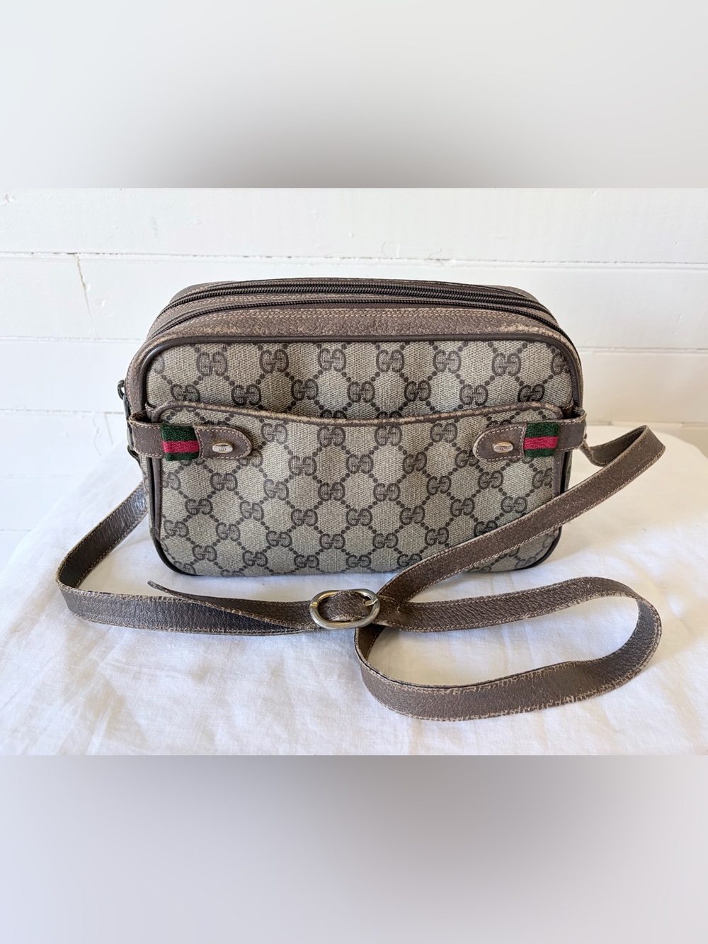 Vintage Gucci Ophidia GG Supreme Crossbody camera Bag Brown Canvas